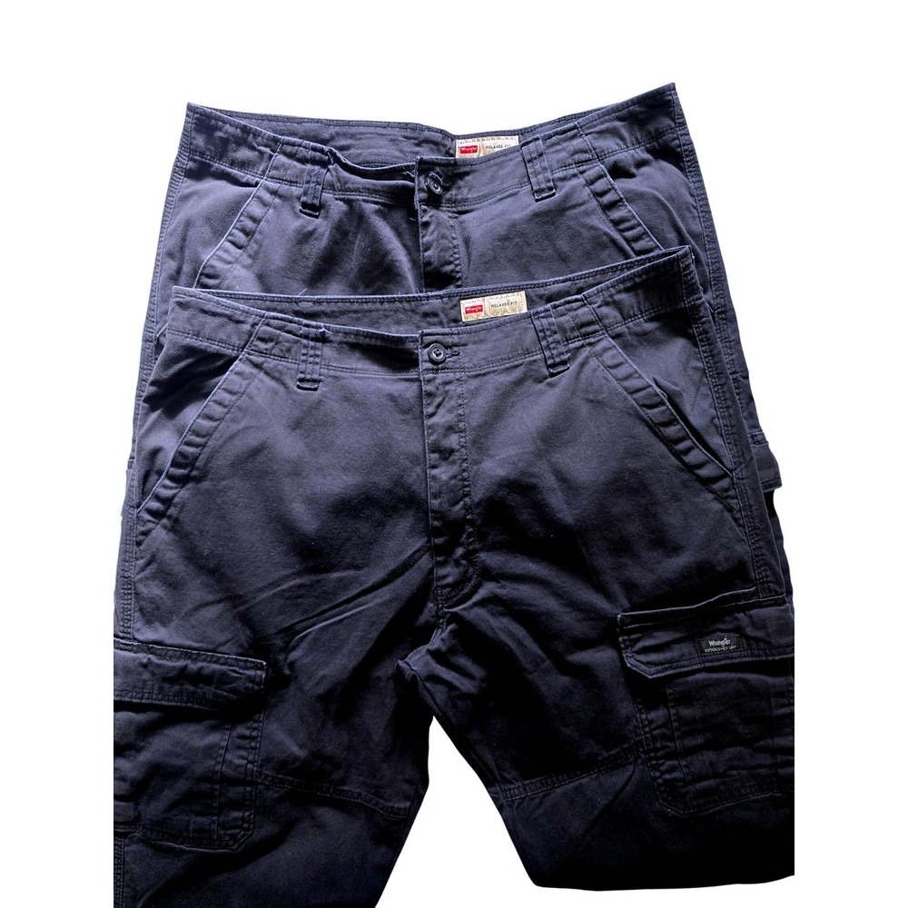 Bundle Wrangler Men's Relaxed Fit Cargo Pants 38x32 Utility Workwear Casual Core